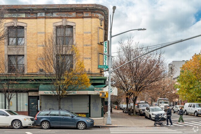 Clara Muhammad School of Masjid challenges and encourages children to learn.