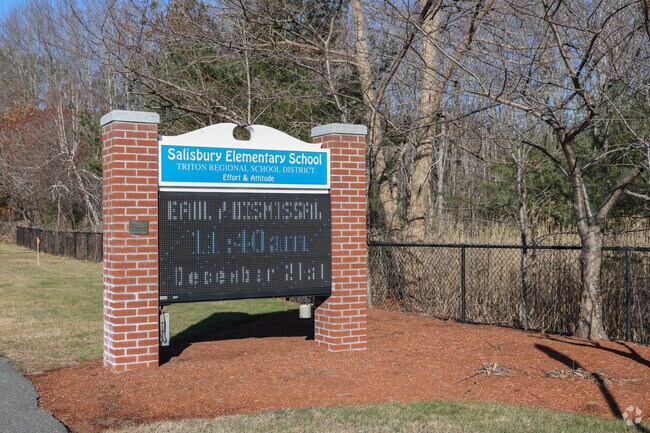 Salisbury Elementary School serves students from PK thru 6th grade.
