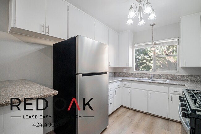 4505 Santa Rosalia Dr unit 3, Los Angeles, CA 90008 - photo 5