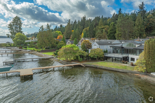 Spend your in private on the water in the Appleton neighborhood.
