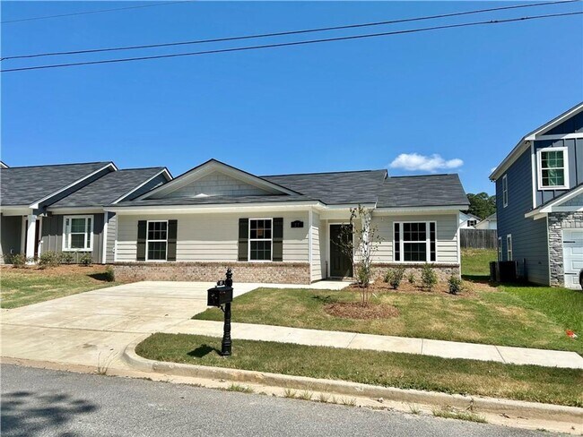 27 Whiterock Rd, Phenix City, AL 36869 - photo 7