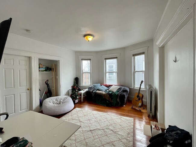 162 Kelton St unit 6, Allston, MA 02134 - photo 3