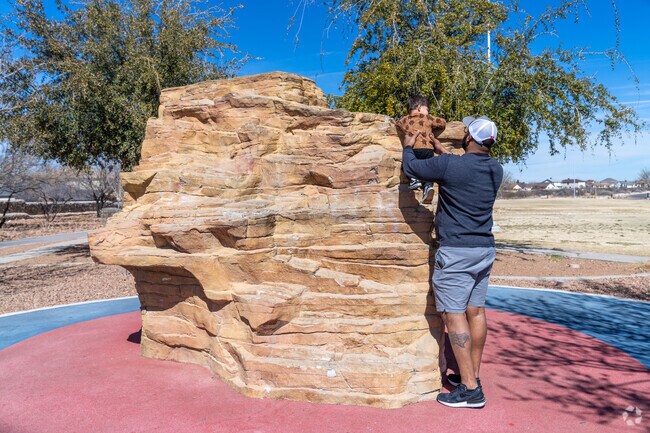 A climbing rock for the littles ones at the Horizon Mesa Park.