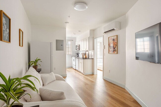 1384 Ridge Ave unit ID1314951P, Philadelphia, PA 19123 - photo 2