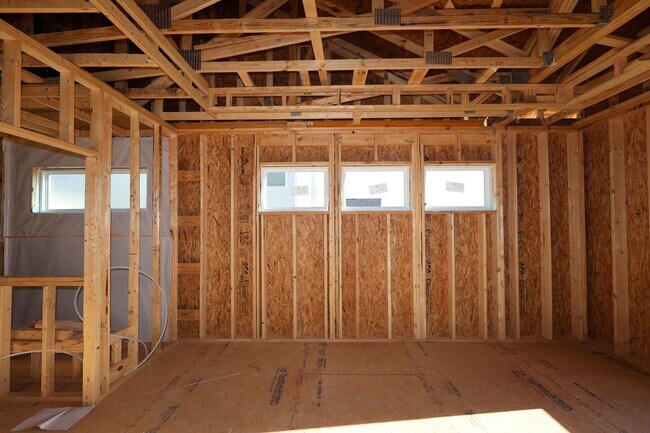 3986 Trailside Dr, Cincinnati, OH 45248 - photo 6