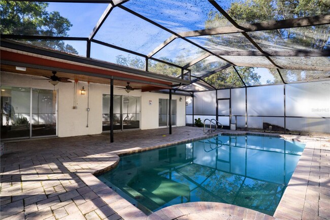 1410 Club Dr, Tarpon Springs, FL 34689 - photo 4