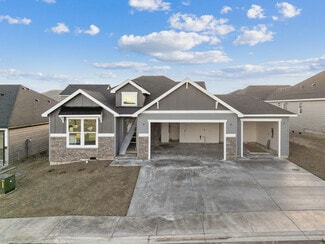 7945 Lennox St, West Richland, WA 99353