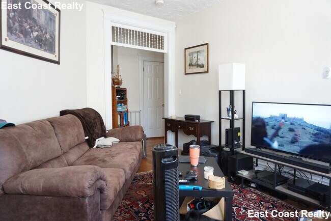 76 Gordon St unit 7, Boston, MA 02135 - photo 4