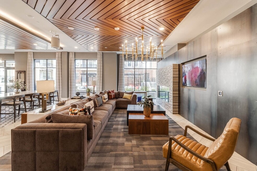 Dartmoor Place at Oxford Square