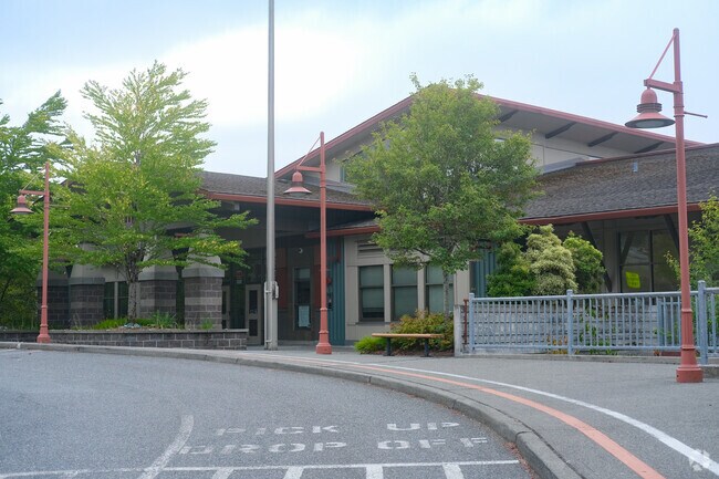 Newcastle Elementary serves Rainier Crest families with highly rated academics.