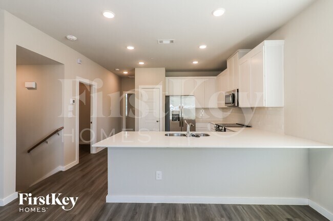 18436 Idyllic Aly, Shenandoah, TX 77385 - photo 6