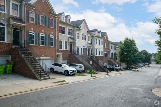 Groveton offers a wide selection of townhomes for every lifestyle.