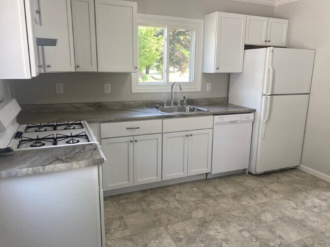 Downtown Lafayette Living!, Lafayette, IN 47901 - photo 6