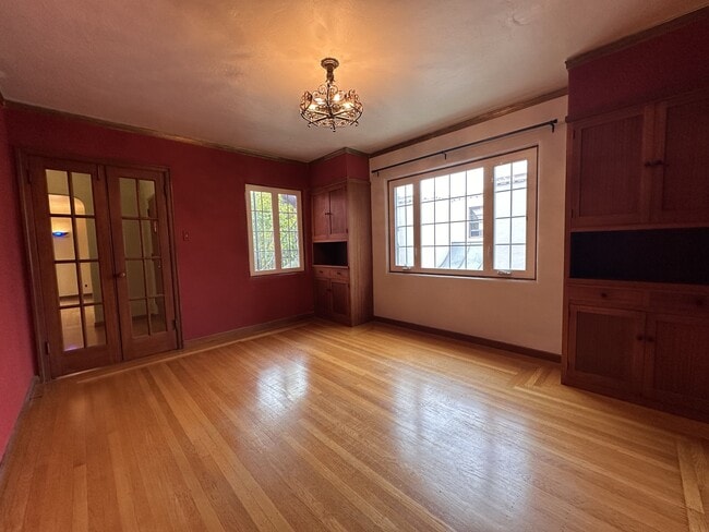 614 Brooklyn Ave, Oakland, CA 94606 - photo 3