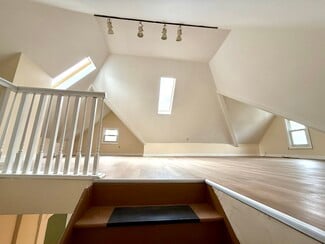 1054 Vance Ave Unit Vance Avenue Apartment 2, Coraopolis, PA 15108