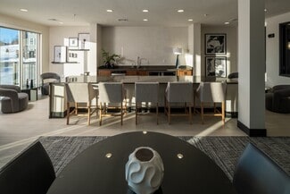 1221 N 170th Ave, Omaha, NE 68118