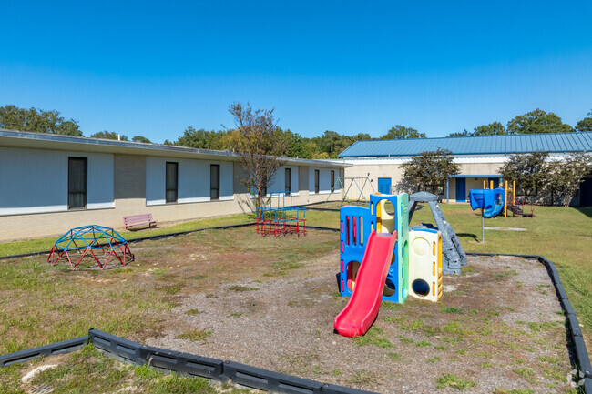 Lenwil Elementary has a central courtyard with a playground for younger students.