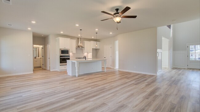 279 Linford Dr, Locust Grove, GA 30248 - photo 7