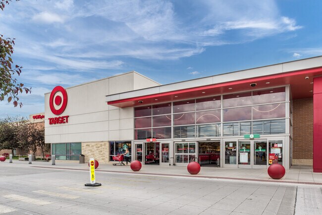 Wawa, Starbucks & Sheetz are close to Pendleton, or visit Cosner's Corner in nearby Fredericksburg with Target, Publix, and Kohl's! Kalahari Resort will be opening in 2026 - fun for the whole family!