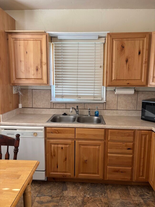 290 N 300 E Unit 288, Provo, UT 84606