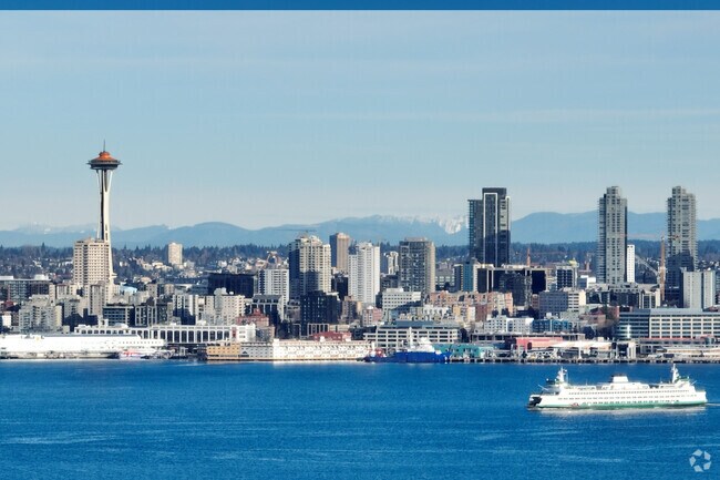 A view of Downtown Seattle from across Elliot Bay.