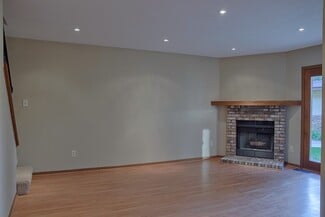 4 125th Ln NW, Coon Rapids, MN 55448