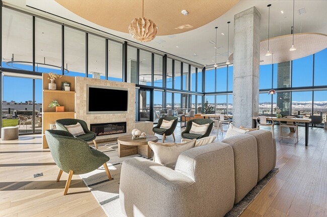 One Seven at Belleview Station, Denver, CO 80237 - photo 4