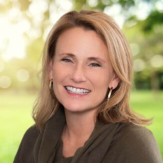 Nicole MIller