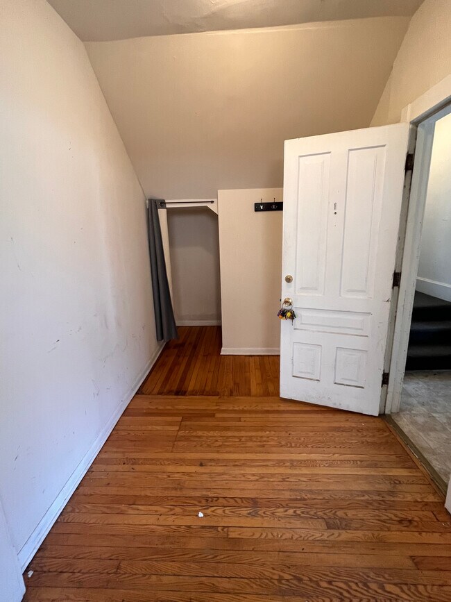 133 E Gorham St, Madison, WI 53703