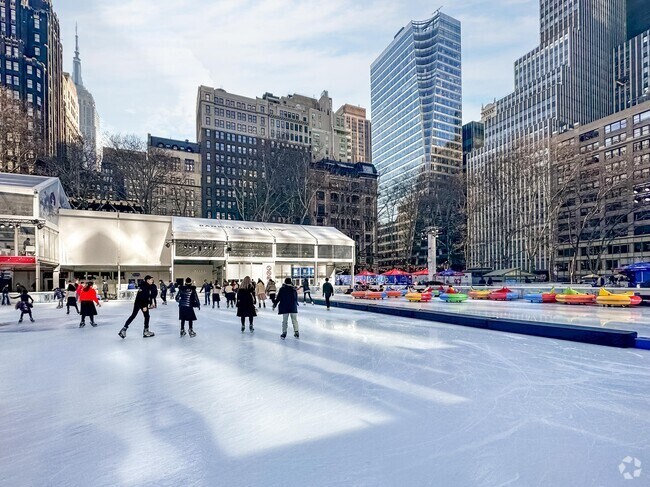 Seasonal events such as an ice skating rink are available at nearby Bryant Park in Midtown, NY.