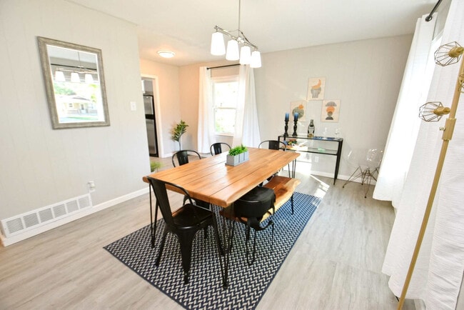 815 N Twyckenham Dr unit ID1037675P, South Bend, IN 46617 - photo 6