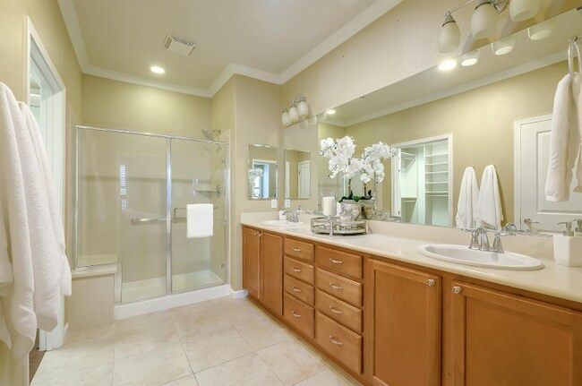 7613 Bloomsbury Way, Elk Grove, CA 95757 - photo 7