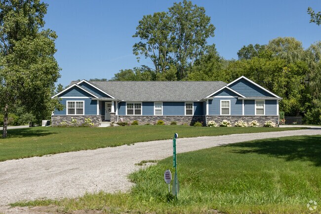 Large ranch homes on acreage are available just outside of downtown Davison.