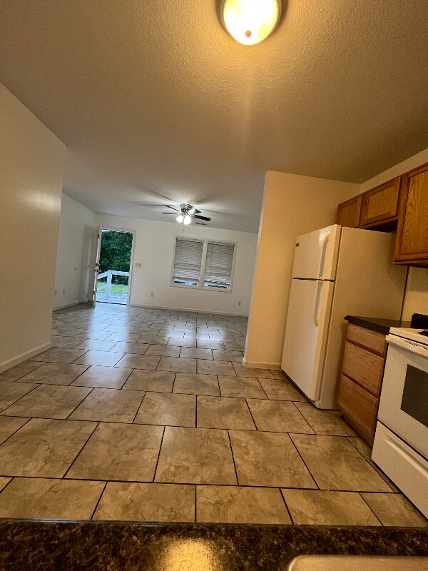 1218 Hyatt Creek Rd unit B1, Bryson City, NC 28713 - photo 5