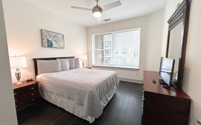 679 Edgewood Ave NE unit ID1328923P, Atlanta, GA 30307 - photo 3