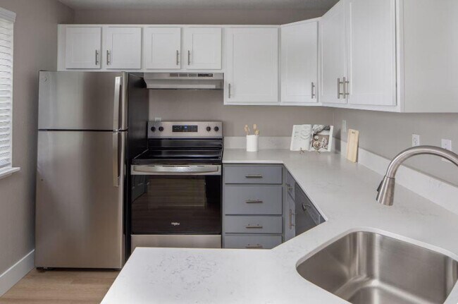 17500 NW Cornell Rd unit ID1280495P, Beaverton, OR 97006 - photo 6