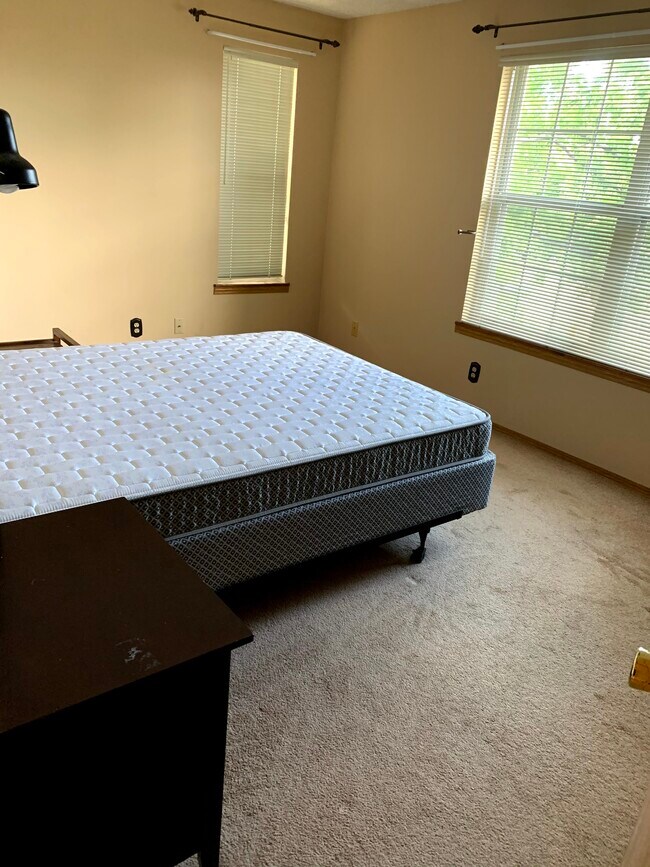 2740 E Otero Plaza unit 10, Centennial, CO 80122 - photo 5