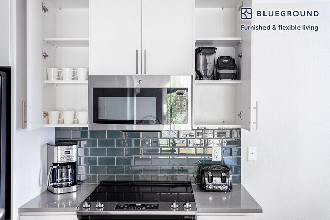 950 High School Way unit FL2-ID380, Mountain View, CA 94041 - photo 7