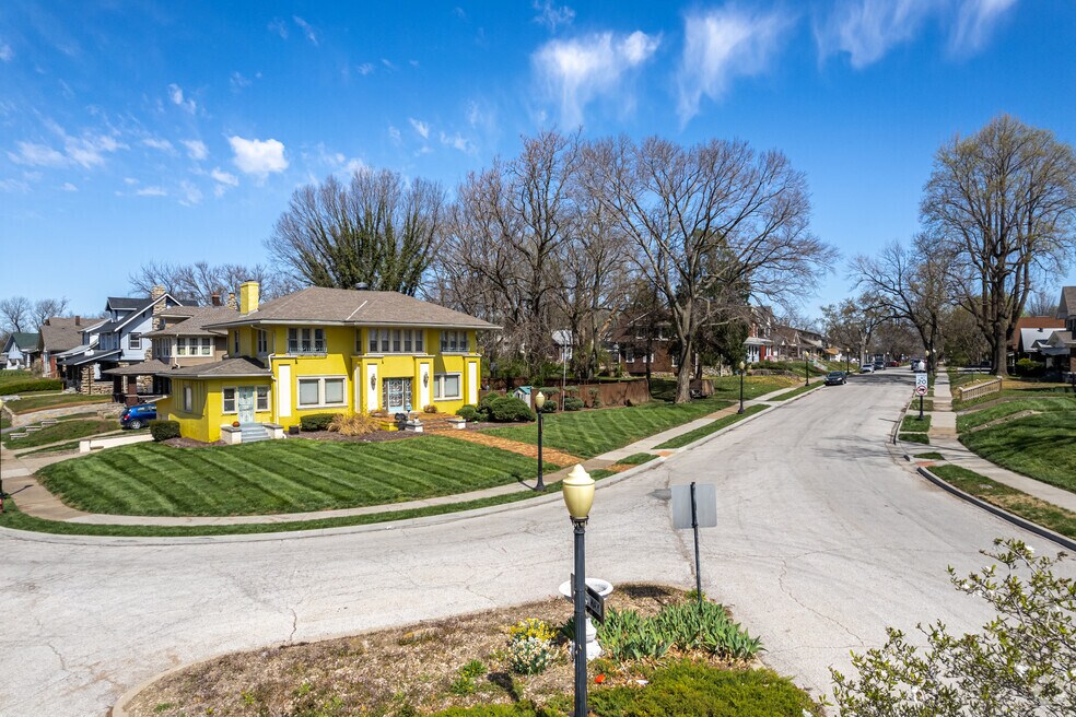 Bertram Caruthers Elementary School, Kansas City KS Rankings & Reviews