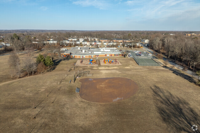 Edgewood Elementary School in Edgewood provides a great education.