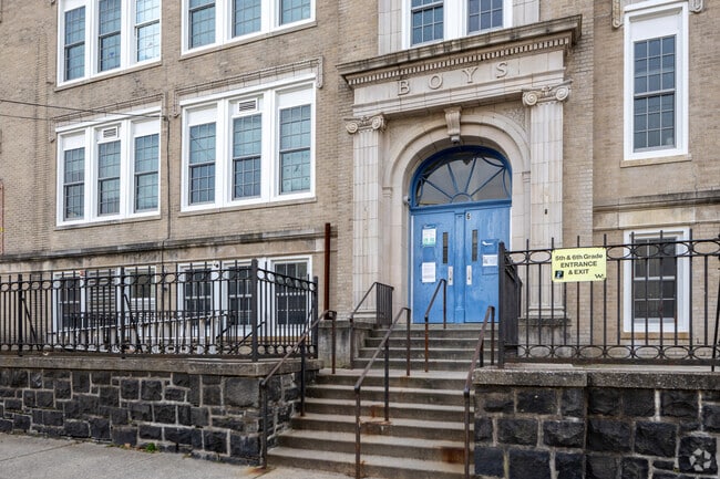 Theodore Roosevelt School is a community of learners, building a brighter future together.