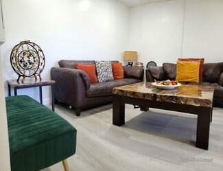 2241 NE 38th St Unit Cozy 1-bed 1-bath - Lease, Lighthouse Point, FL 33064