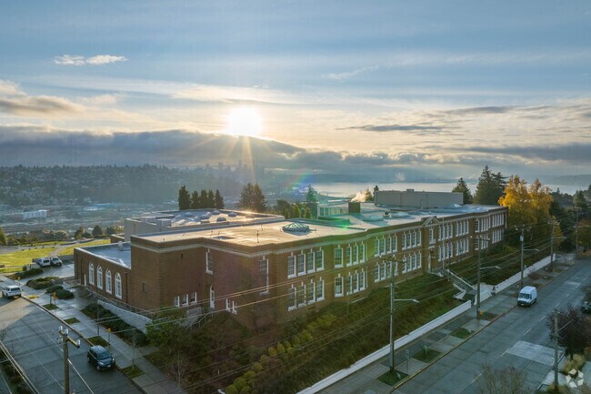 Magnolia Elementary School.