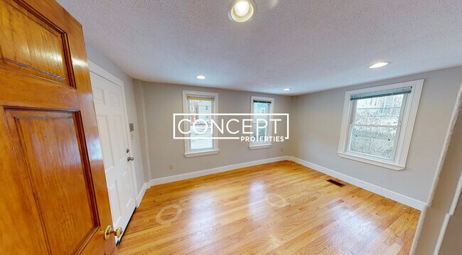 429 Franklin St unit 1C, Cambridge, MA 02139 - photo 3