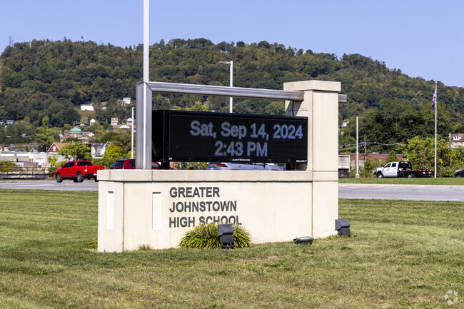 Approximatley 894 students attend Greater Johnstown High School.