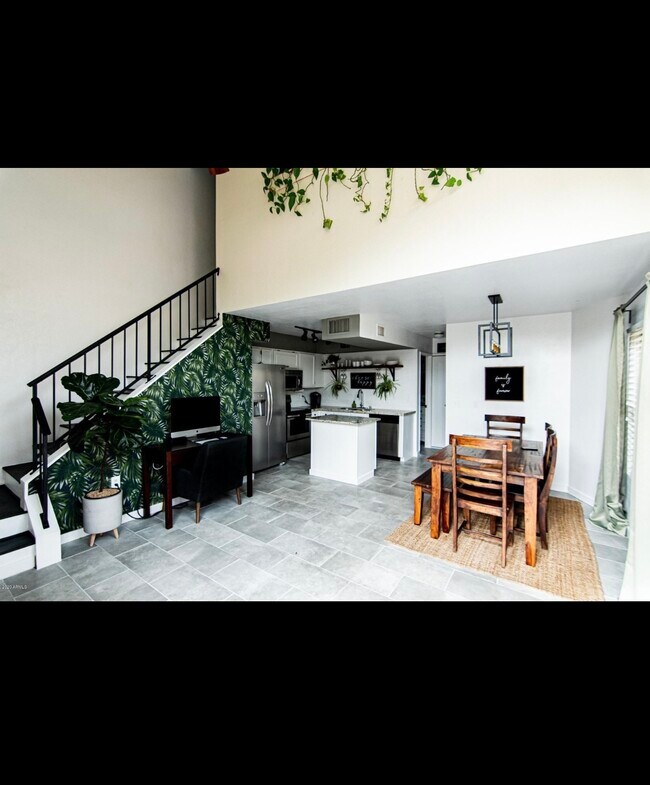 602 N May unit H81, Mesa, AZ 85201 - photo 2