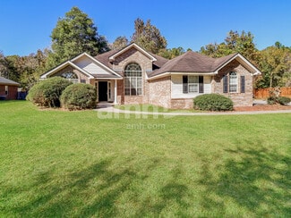 154 Jamestown Dr, Rincon, GA 31326