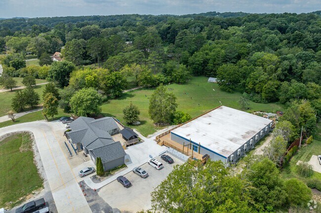 Beacon academy is a private school in Apison.