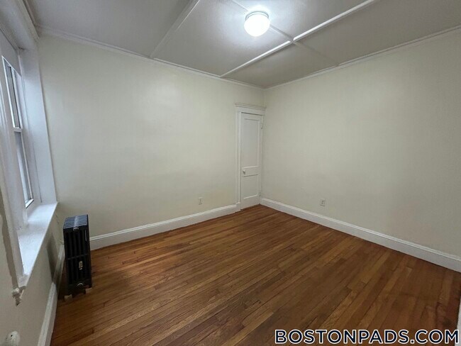 1175 Boylston St unit 6, Boston, MA 02215 - photo 5