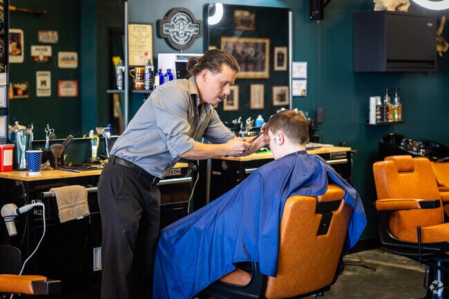 There are several barber shops near Southridge.
